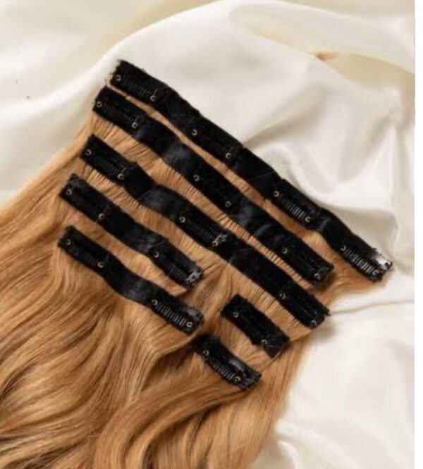 7 Piece Clip Set | Volumizers & Clip-in Hair Extensions | Voluminous & Long hair